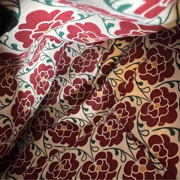 EMMA FOX 100% Leather Suede Bucket Shoulder Bag w/ Floral Appliqué Strap - Picture 10 of 13